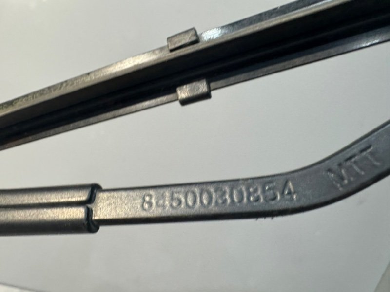 Поводок стеклоочистителя передний, 1000 рублей, Москва