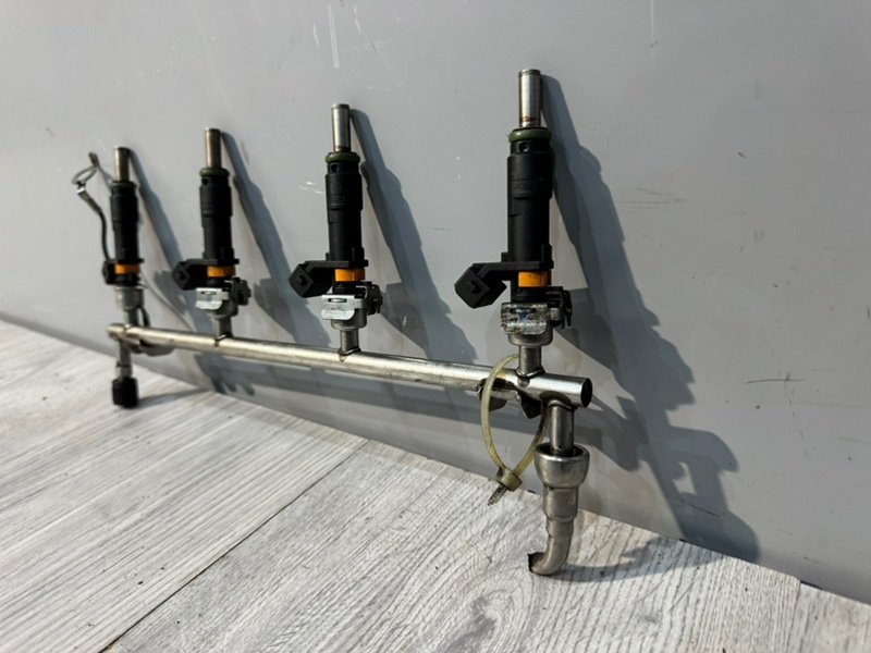 Топливная рейка, 2000 рублей, Москва