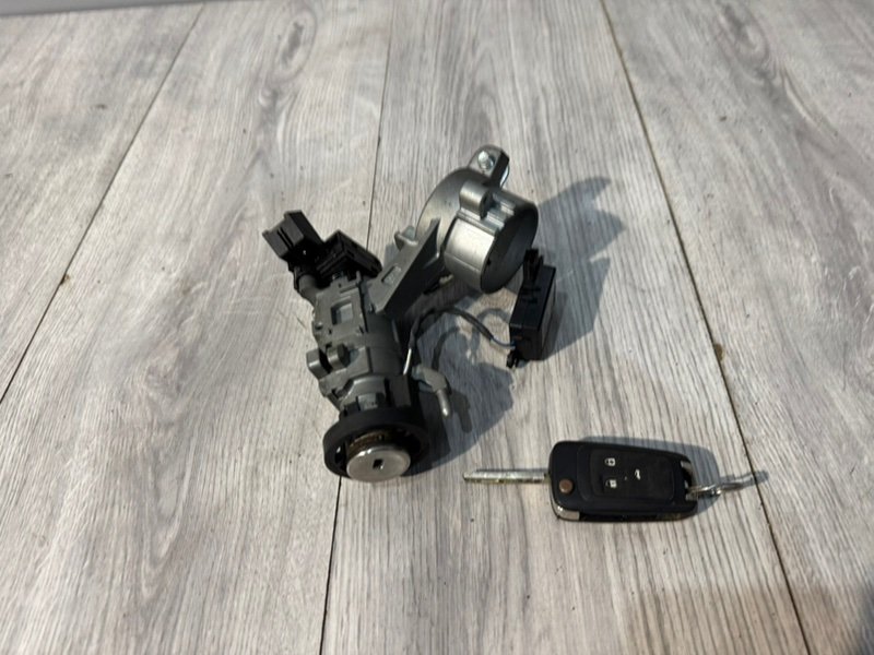 Замок зажигания, 2500 рублей, Москва