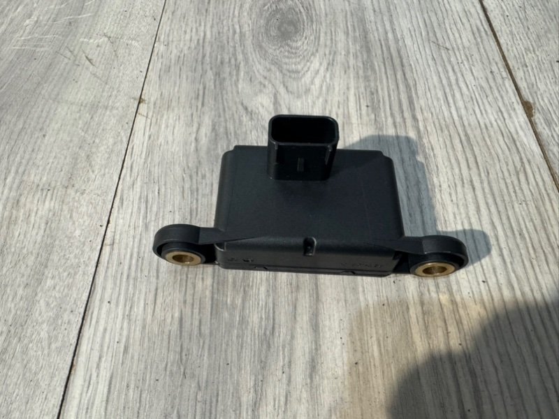 Датчик курсовой устойчивости, 500 рублей, Москва