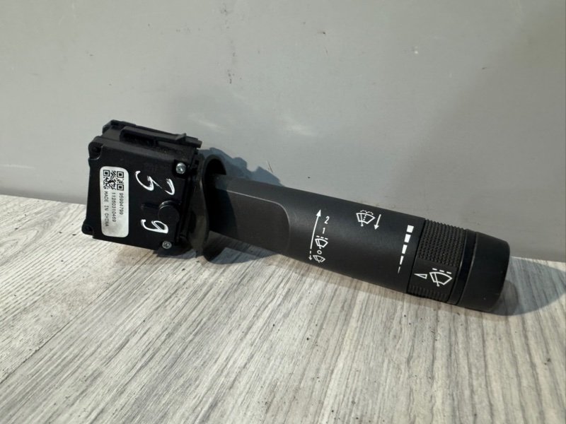 Переключатель стеклоочистителей, 500 рублей, Москва