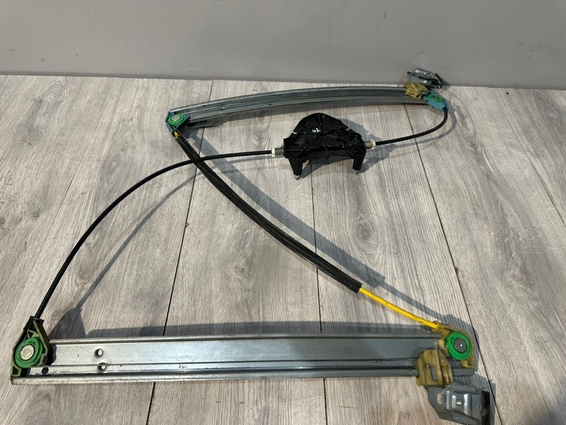 Стеклоподъемник передний, 1000 рублей, Москва