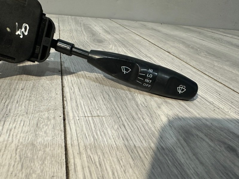 Переключатель стеклоочистителей, 500 рублей, Москва