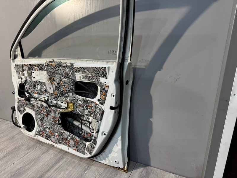 Дверь передняя правая, 8000 рублей, Москва