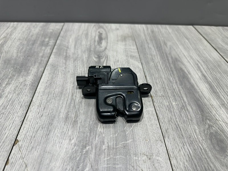 Замок багажника, 1500 рублей, Москва