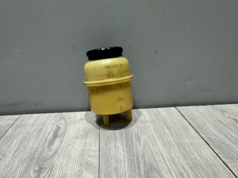 Бачок гидроусилителя руля, 500 рублей, Москва