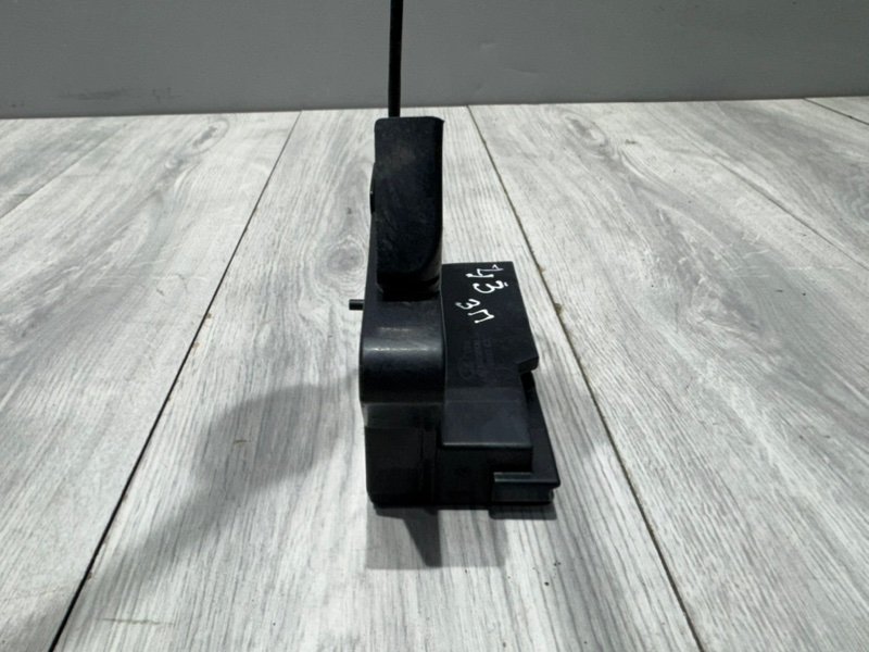 Замок двери задней правой, 2000 рублей, Москва