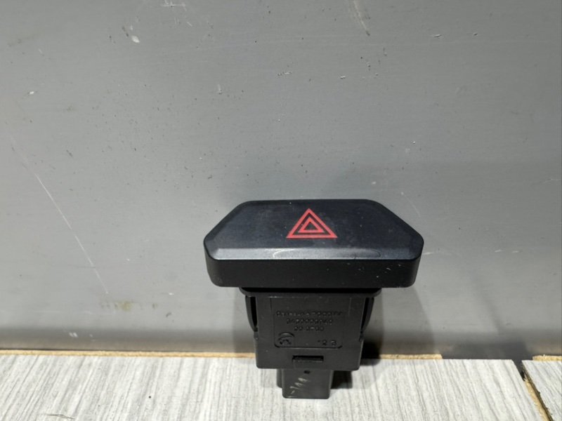 Кнопка аварийной сигнализации, 500 рублей, Москва