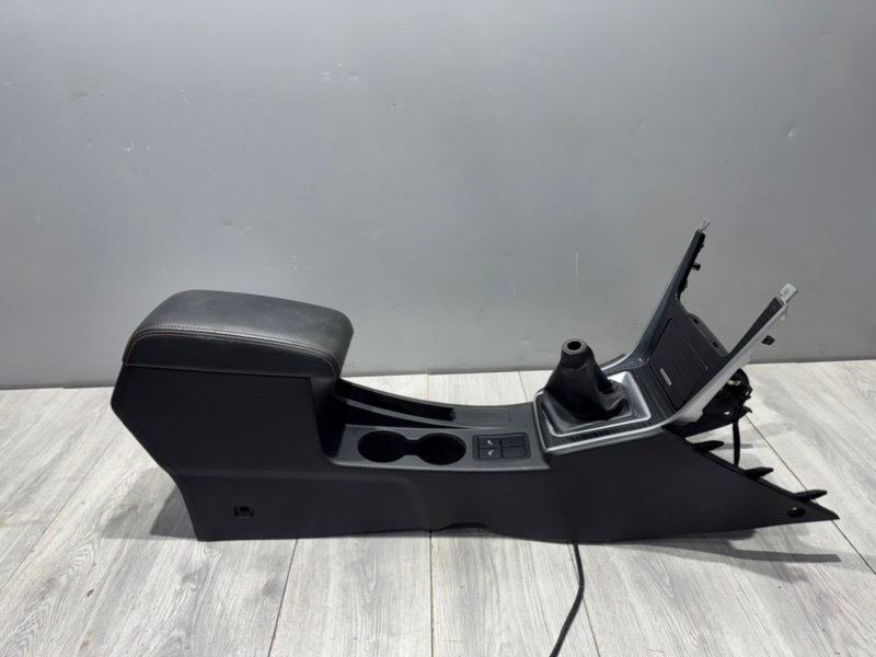 Подлокотник, 2500 рублей, Москва