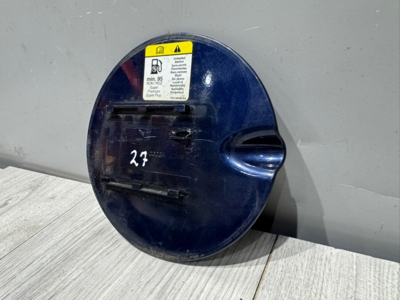 Лючок топливного бака, 1000 рублей, Москва