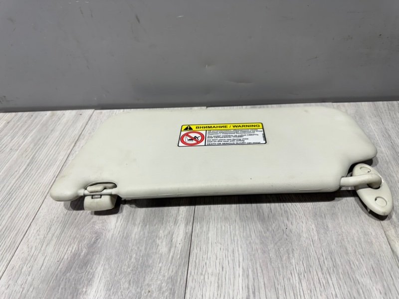 Козырек солнцезащитный, 1000 рублей, Москва