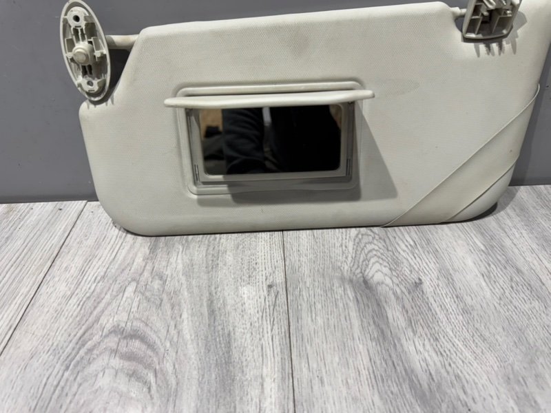 Козырек солнцезащитный, 1000 рублей, Москва