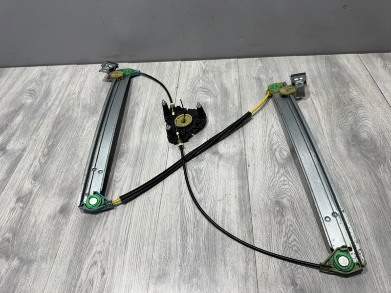 Стеклоподъемник передний, 1000 рублей, Москва