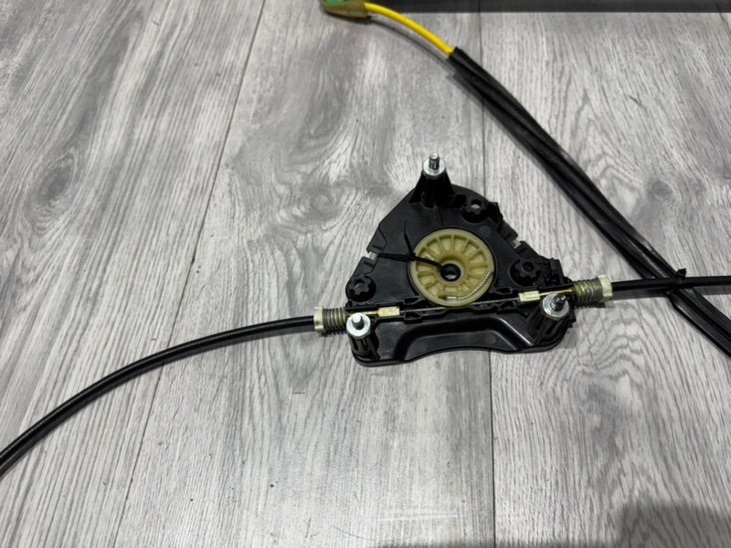 Стеклоподъемник передний, 1000 рублей, Москва