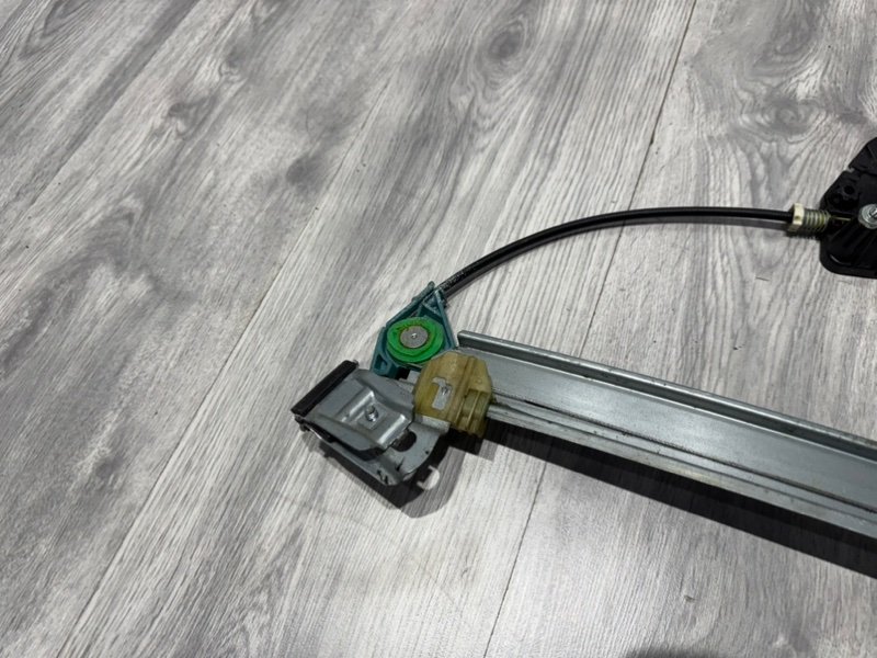 Стеклоподъемник передний, 1000 рублей, Москва