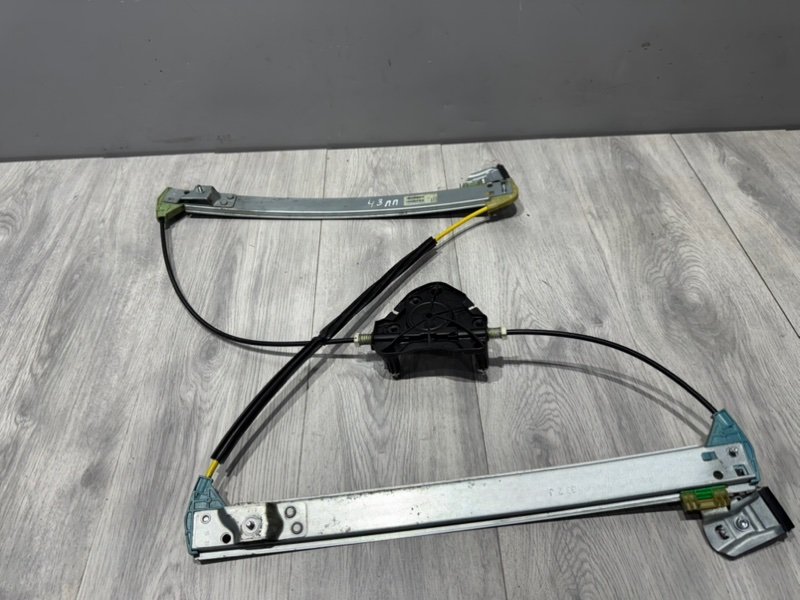 Стеклоподъемник передний, 1000 рублей, Москва