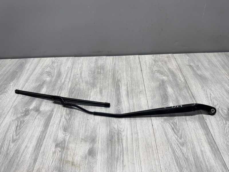 Поводок стеклоочистителя передний, 1000 рублей, Москва