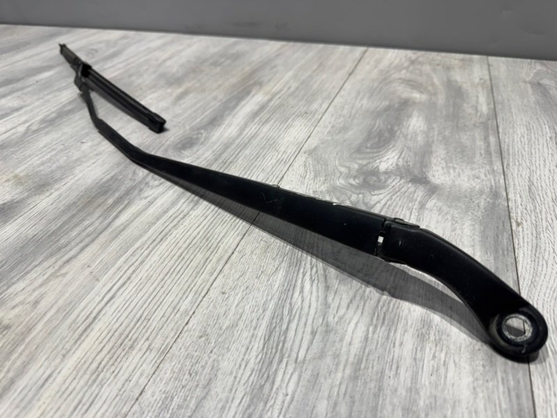 Поводок стеклоочистителя передний, 1000 рублей, Москва