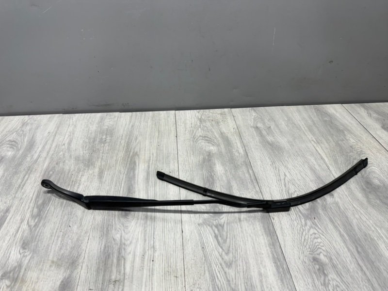 Поводок стеклоочистителя передний, 1000 рублей, Москва