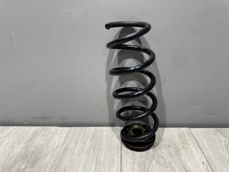 Пружина задняя, 550 рублей, Москва