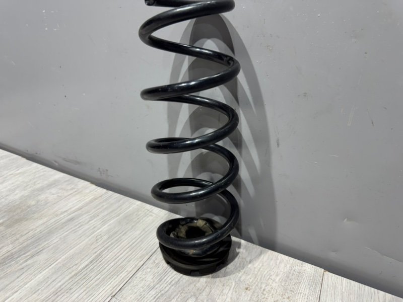 Пружина задняя, 550 рублей, Москва