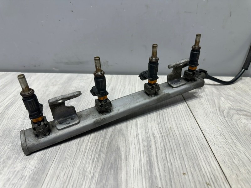 Топливная рейка, 4000 рублей, Москва