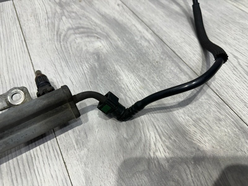 Топливная рейка, 4000 рублей, Москва