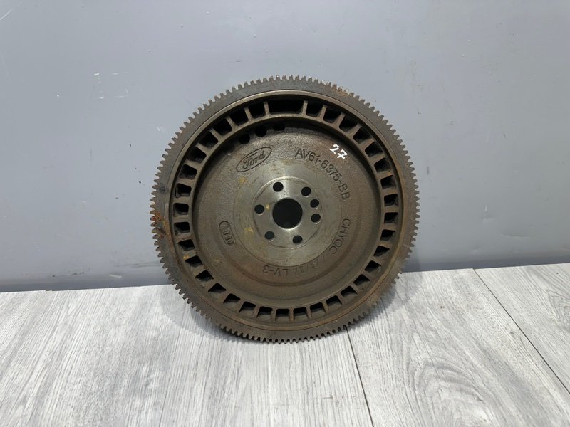 Маховик, 1500 рублей, Москва