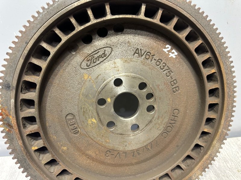 Маховик, 1500 рублей, Москва