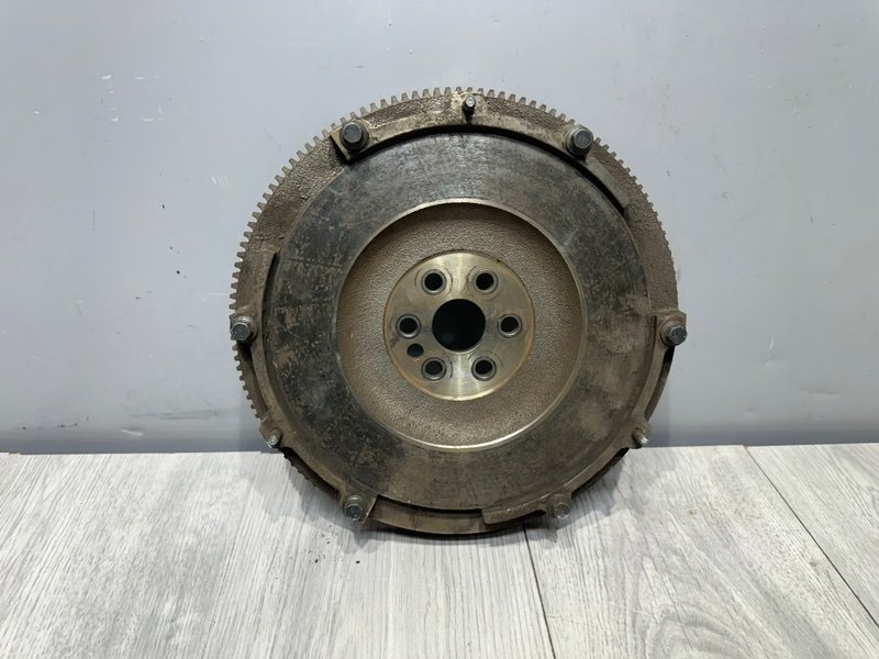 Маховик, 1500 рублей, Москва