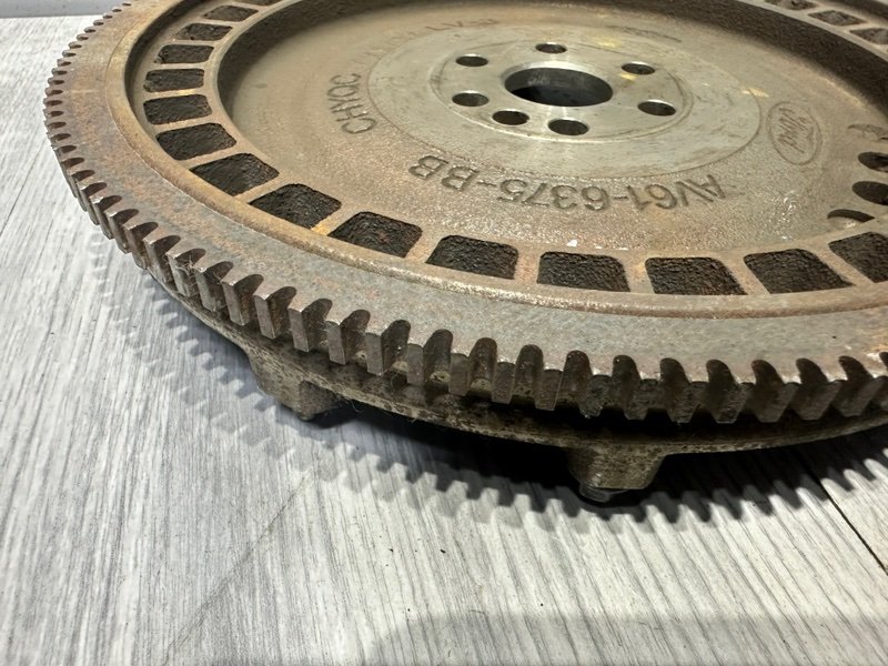 Маховик, 1500 рублей, Москва