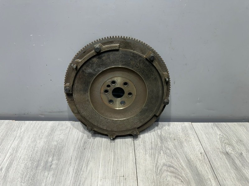 Маховик, 1500 рублей, Москва