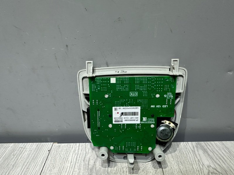 Плафон салонный, 1500 рублей, Москва