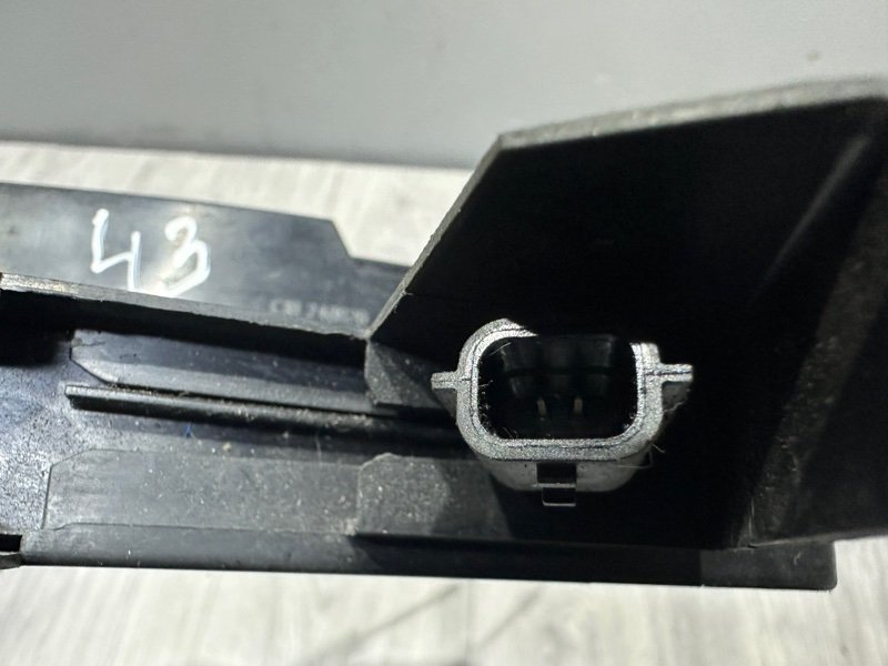 Замок двери передней правой, 2500 рублей, Москва