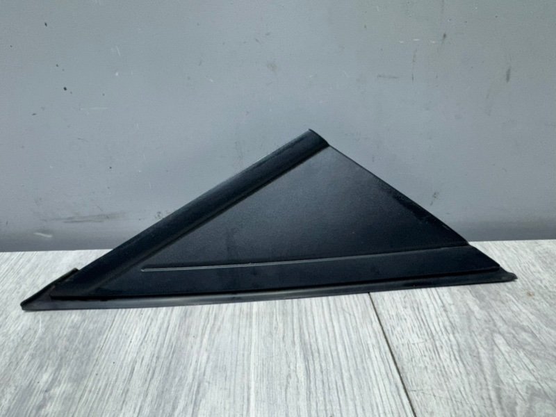 Накладка крыла, 500 рублей, Москва