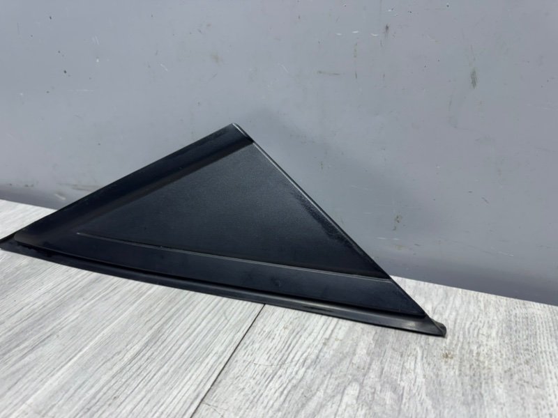 Накладка крыла, 500 рублей, Москва