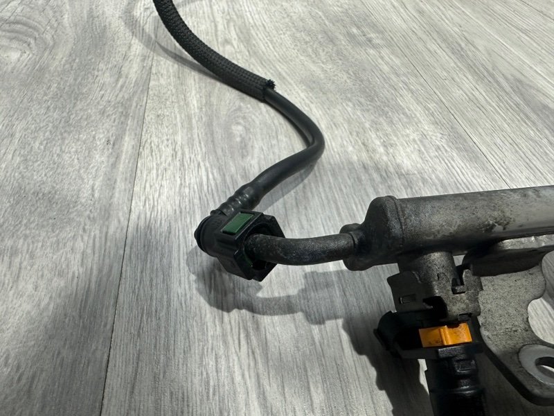 Топливная рейка, 4000 рублей, Москва