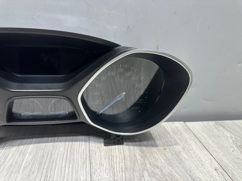 Панель приборов, 1200 рублей, Москва