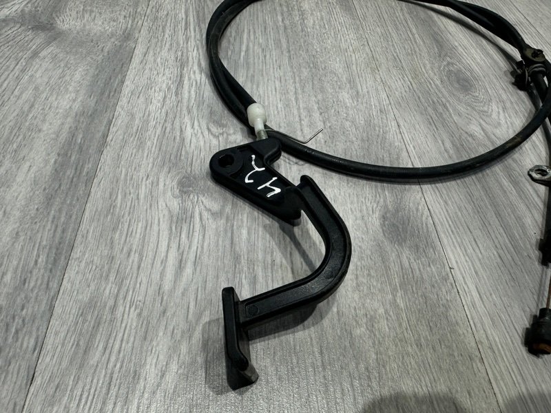 Трос замка капота, 800 рублей, Москва