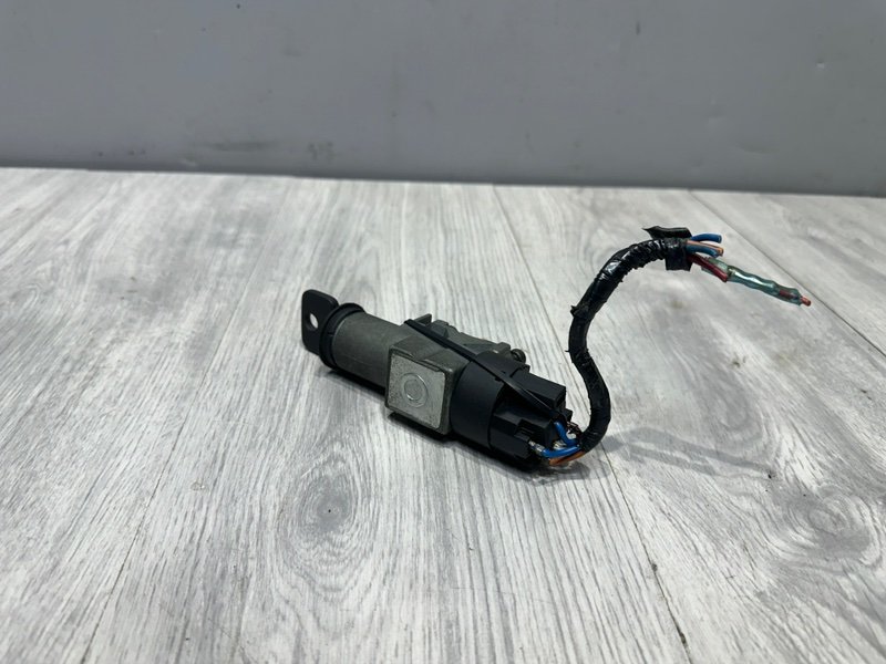 Замок зажигания, 2500 рублей, Москва