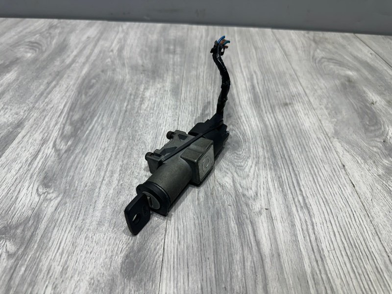 Замок зажигания, 2500 рублей, Москва