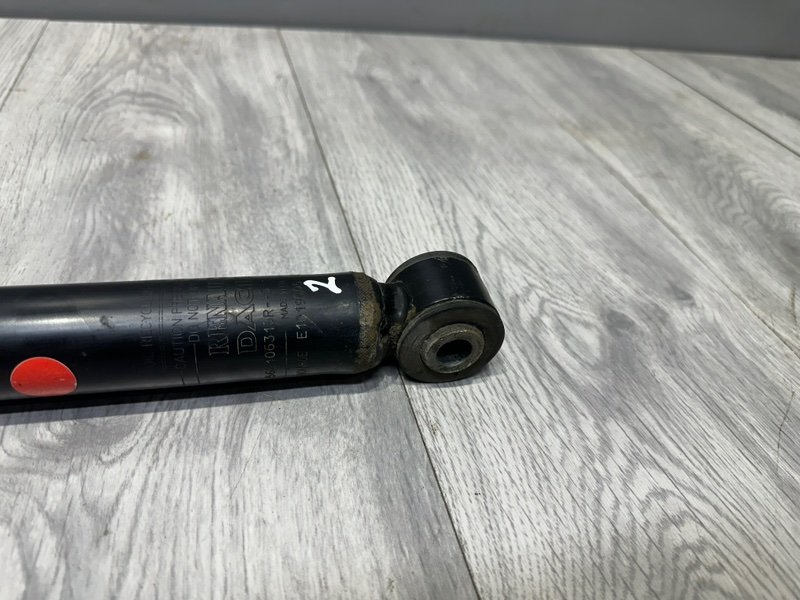 Амортизатор задний, 1000 рублей, Москва