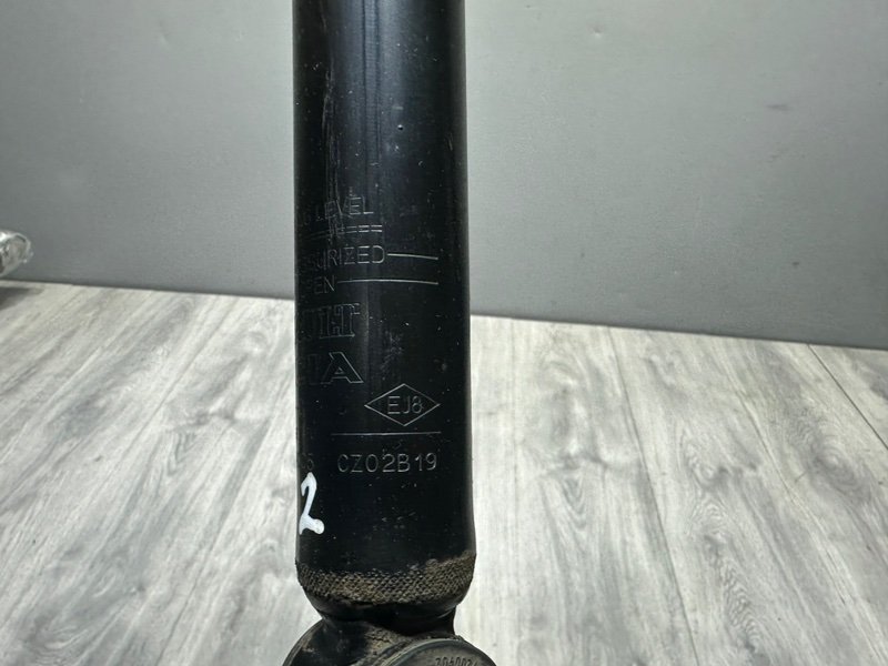 Амортизатор задний, 1000 рублей, Москва