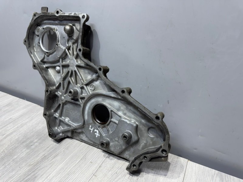 Крышка двигателя, Москва