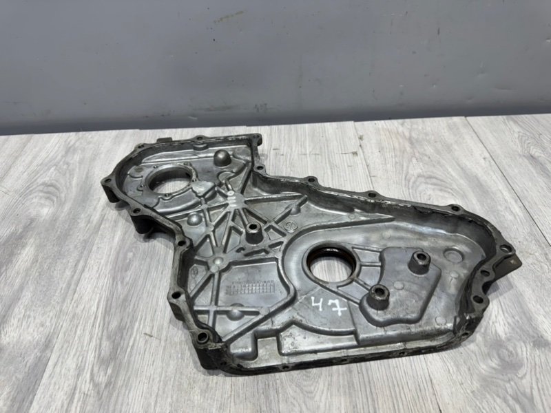 Крышка двигателя, Москва