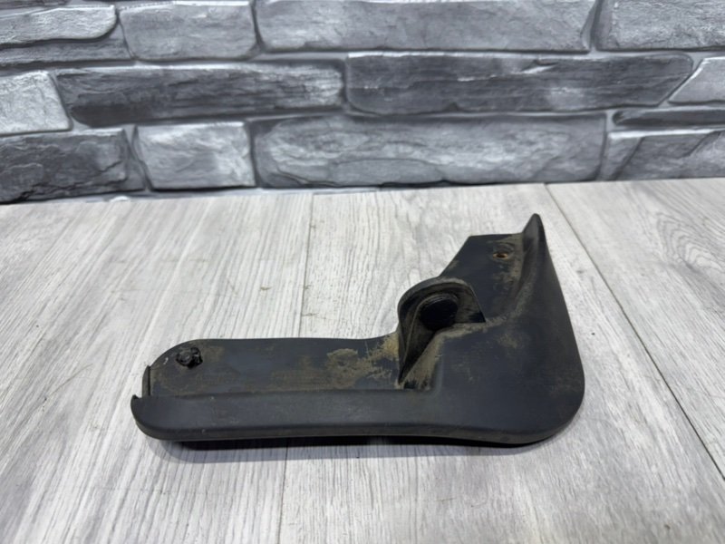 Брызговик, 500 рублей, Москва