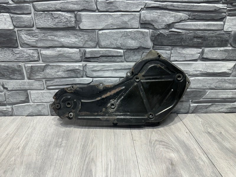 Крышка двигателя, Москва