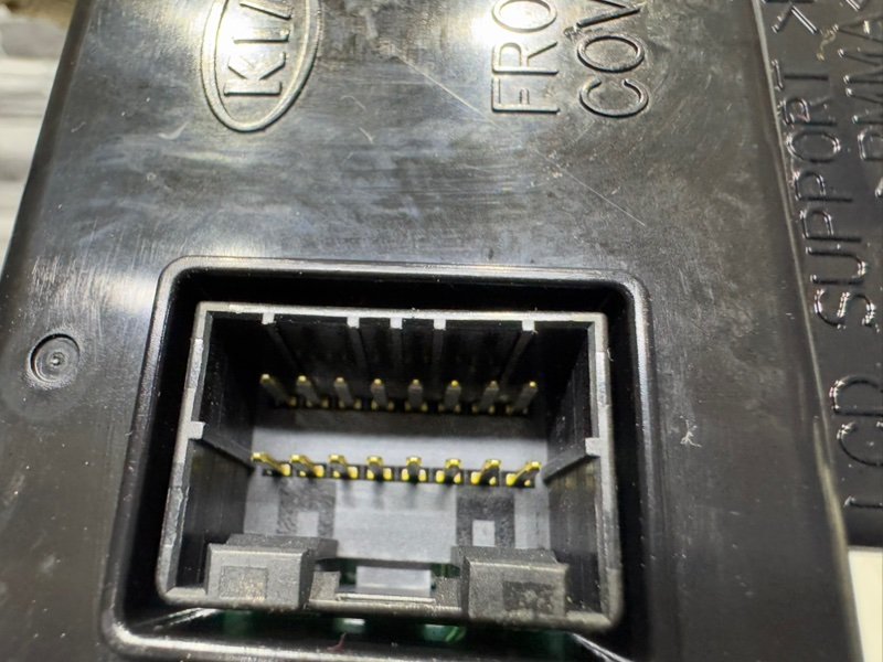 Дисплей информационный, 1000 рублей, Москва