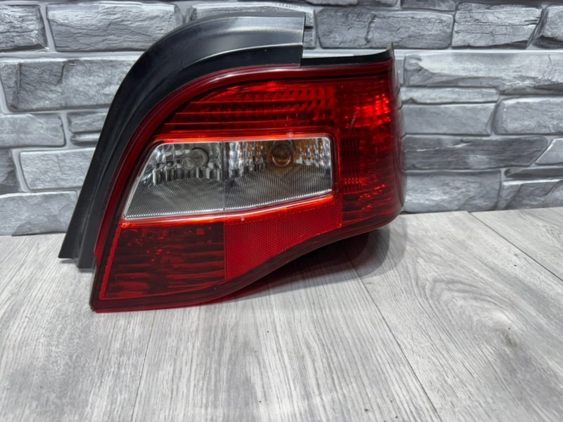 Фонарь задний правый, 2500 рублей, Москва