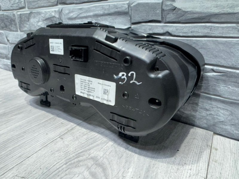 Панель приборов, 1500 рублей, Москва